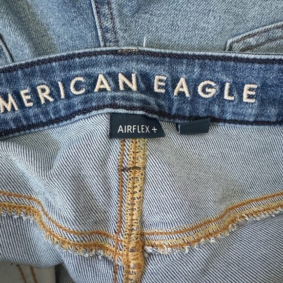 American Eagle Outfitters Athletic Fit Shorts - Picture 3 of 4